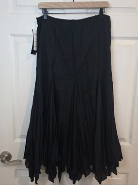 Karen Kane Black Handkerchief Hem Skirt Medium NWT
